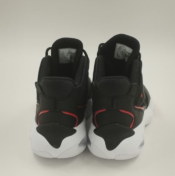 Jordan Max Aura 4 10US Mens 12US womens - Picture 3 of 7